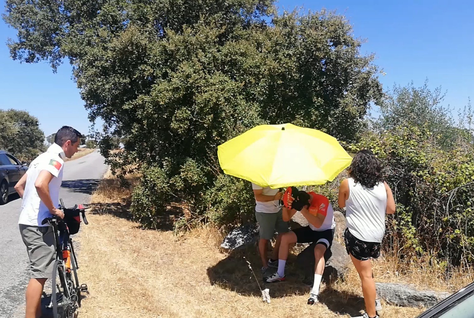 Alcácer–Alandroal training ride: testing in the heat.